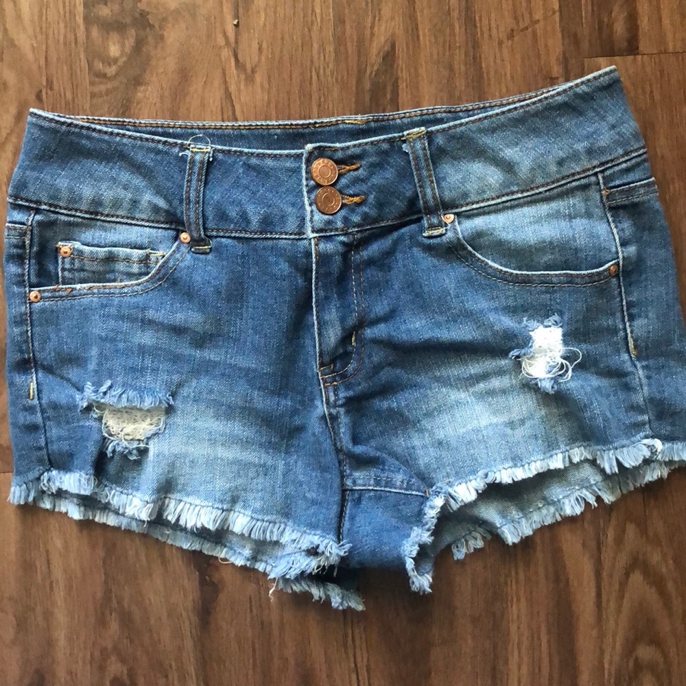 Refuge Denim Blue Jean Cut-Off Jean Shorts Size 2 - Picture 1 of 8